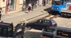 VIDEO "Parkiram k´o idiot": Pogledajte što je ovaj majstor za volanom izveo u  centru Zagreba