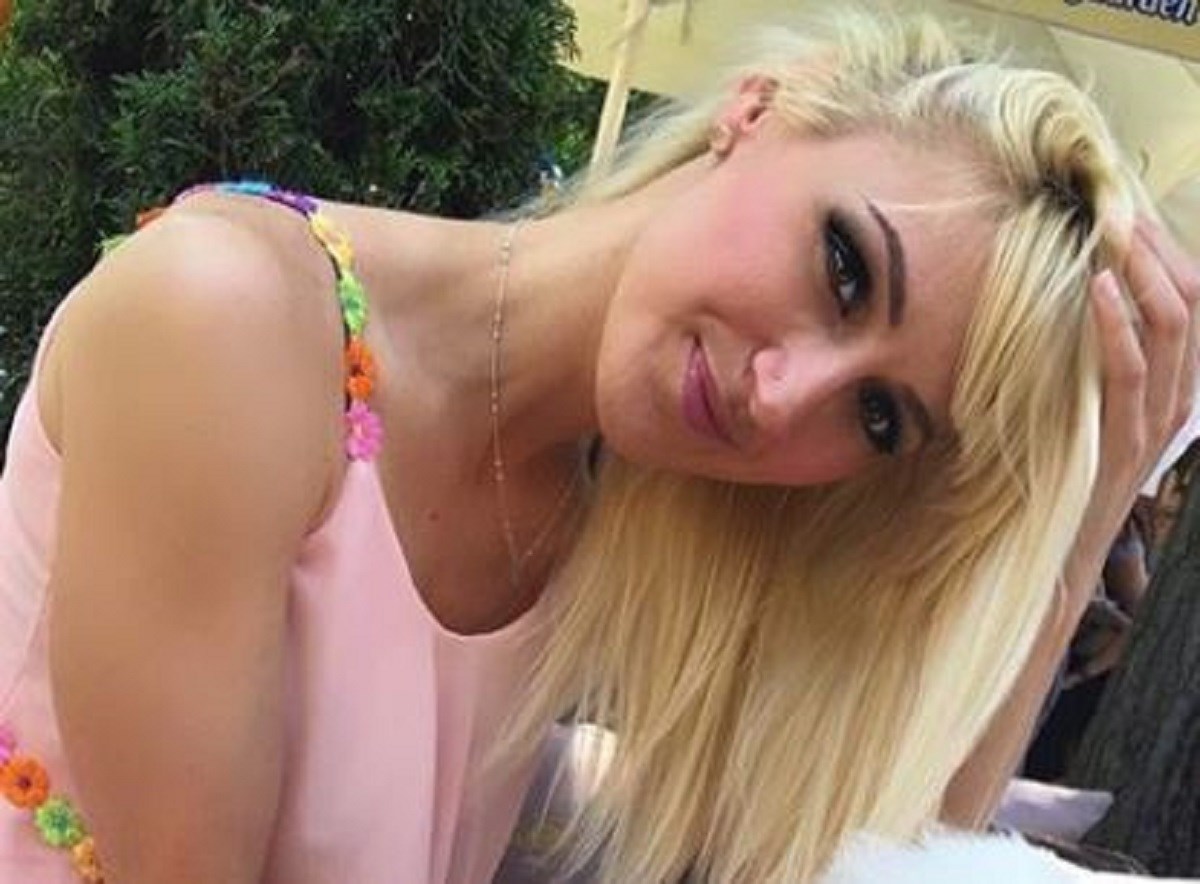 FOTO Najzgodniju košarkašicu Partizana zbog golišavih selfieja vole i Delije i Grobari