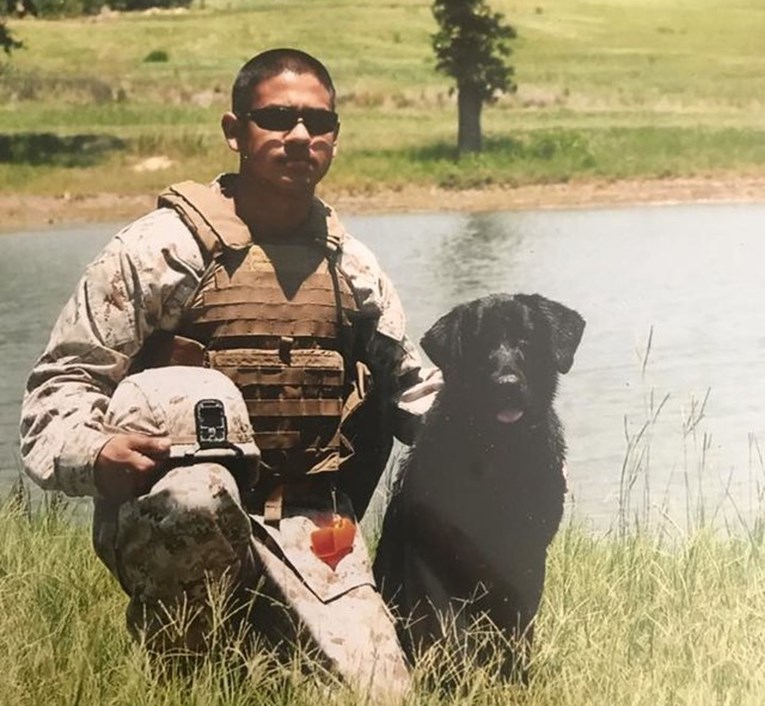 Pas koji je služio u Afganistanu susreo se sa svojim suborcem nakon više od šest godina