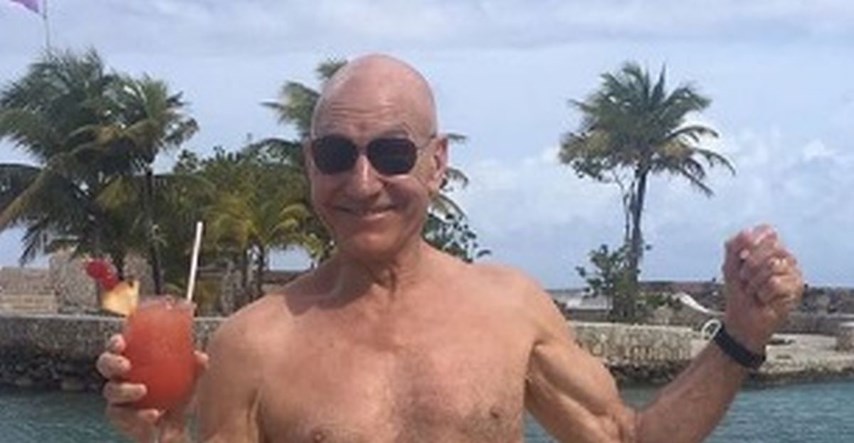 FOTO Patrick Stewart pokazao top tijelo u 76. godini i otkrio kako dobro izgledati za nula kuna