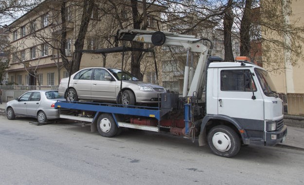 Nevjerojatno: Policija protuzakonito naložila Hvidri da ukloni vozilo HGSS-a