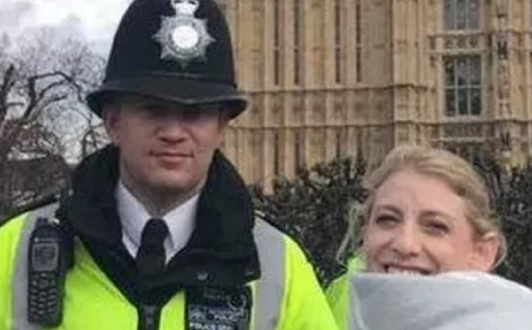 Objavljena zadnja fotka policajca koji je ubijen u Londonu, snimljena je 45 minuta prije napada
