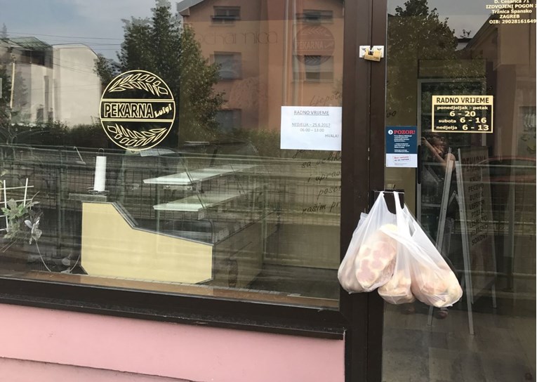 Pekarnica u zagrebačkom kvartu Špansko dijeli kruh siromašnim građanima