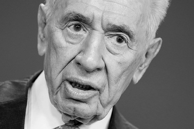Shimon Peres donirat će - rožnice