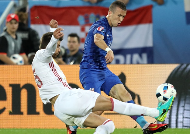 Počelo je: Barcelona prati Perišića