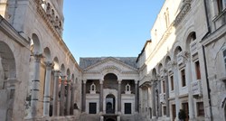Vlada Crkvi poklonila milijune eura vrijednu palaču na splitskom Peristilu