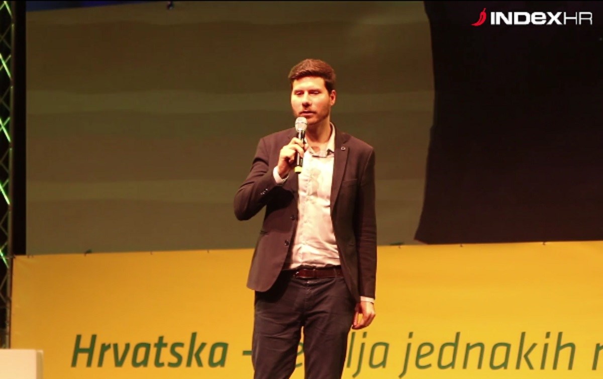 VIDEO Pogledajte Pernarov govor u kojem je pozvao na izlazak iz EU-a i približavanje Rusiji