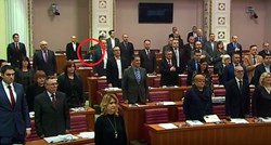 VIDEO Pernar ostao sjediti za vrijeme himne, pa objasnio zašto