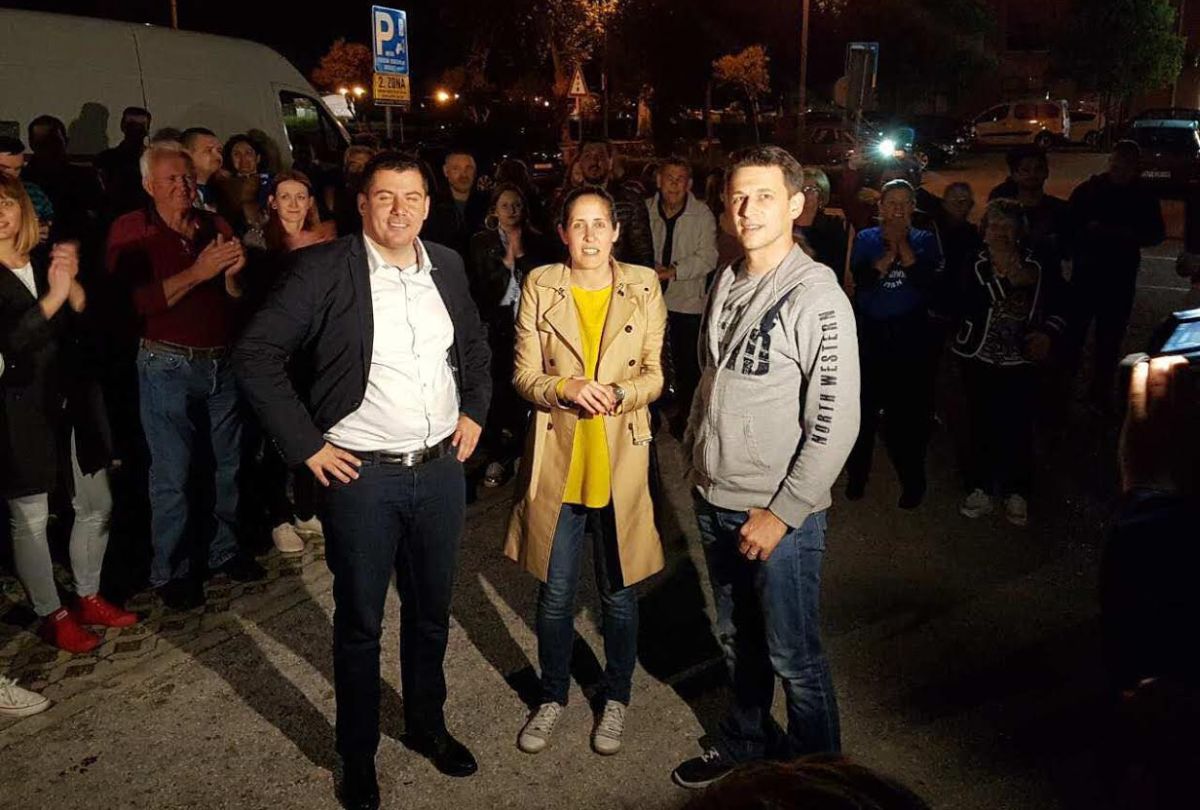 VIDEO Petrov i Grmoja se vratili u Metković, Most im organizirao vatreni doček