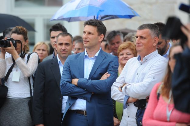 Policija objavila detalje obračuna i prijavila HDZ-ovca koji je napao MOST-ovca