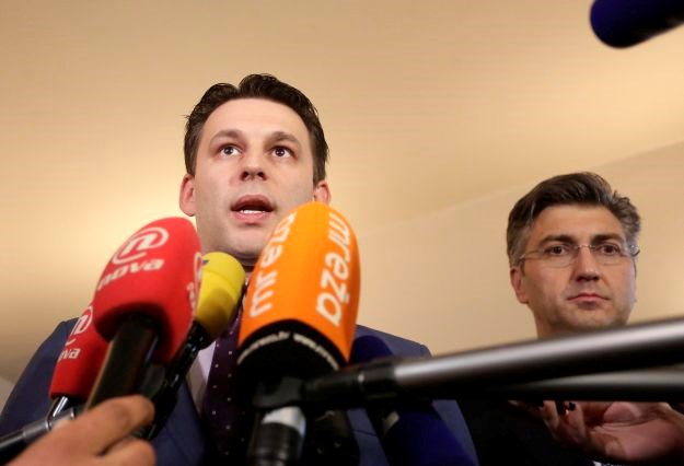 Petrov otkrio prve poteze nove Vlade