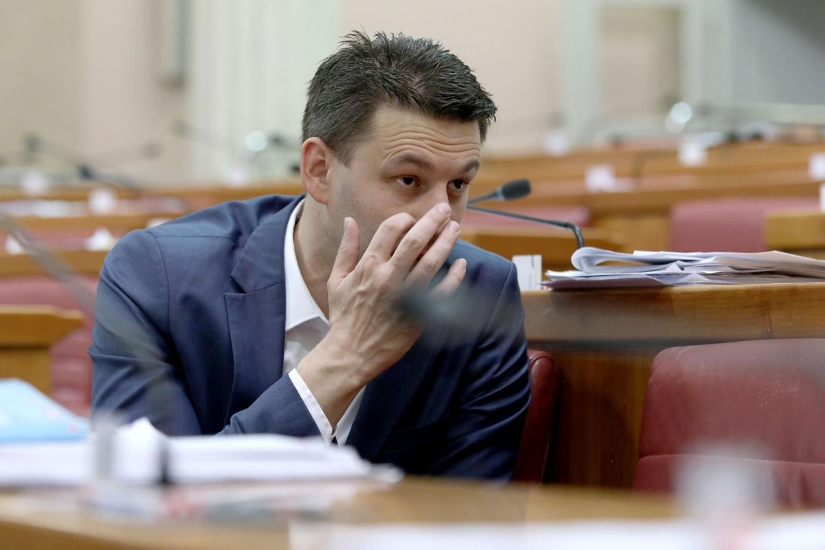 Most o iskazu Martine Dalić: Sad se vidi da su svi lagali