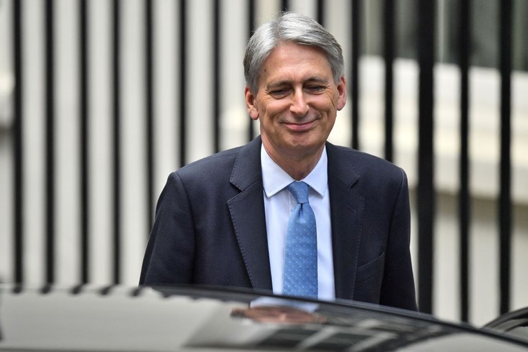Britanski ministar financija traži da Britanija ostane u carinskoj uniji