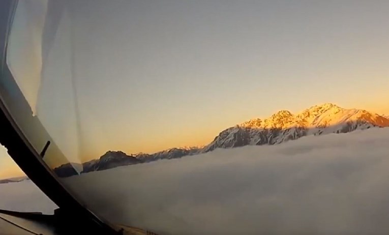VIDEO Pilot tijekom slijetanja snimio "ono što putnici ne vide" i mnoge ostavio bez daha