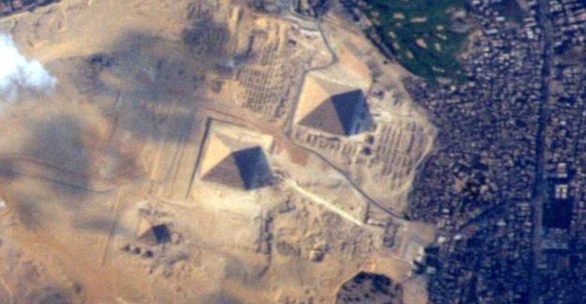 Ovako egipatske piramide izgledaju iz svemira