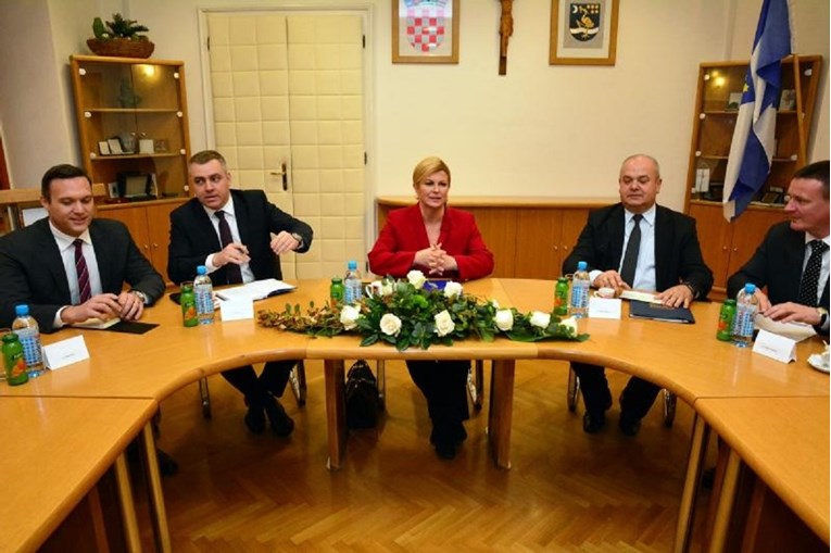 Kolinda se sastala s predstavnicima Slavonskog Broda, ali nije pozvala nikoga iz SDP-a