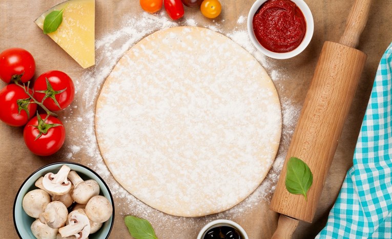 Evo kako napraviti savršeno tijesto za pizzu
