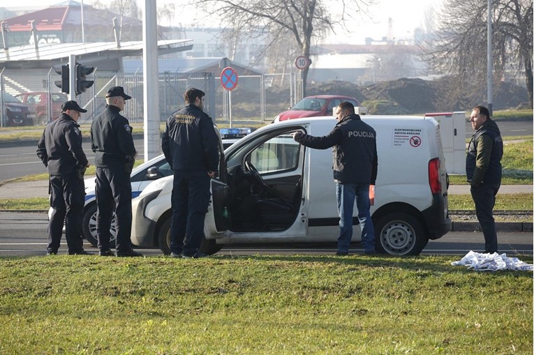 Objavljeni detalji pljačke u Zagrebu: "Kundakom puške je razbio staklo i udario vozača u glavu"