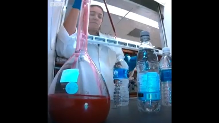 VIDEO Veliko istraživanje otkrilo plastiku u bocama vode poznatih brendova