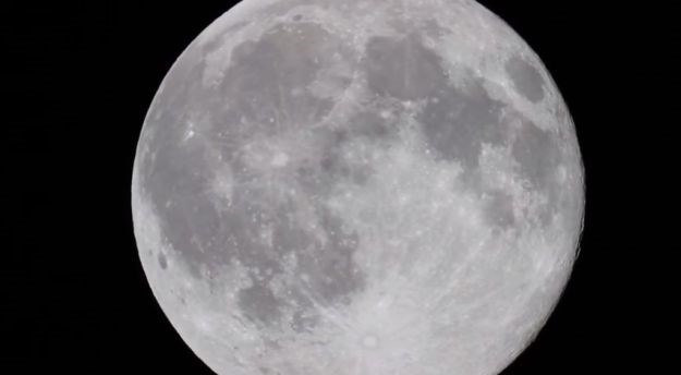 Prekrasne snimke "plavog Mjeseca" nastale diljem svijeta