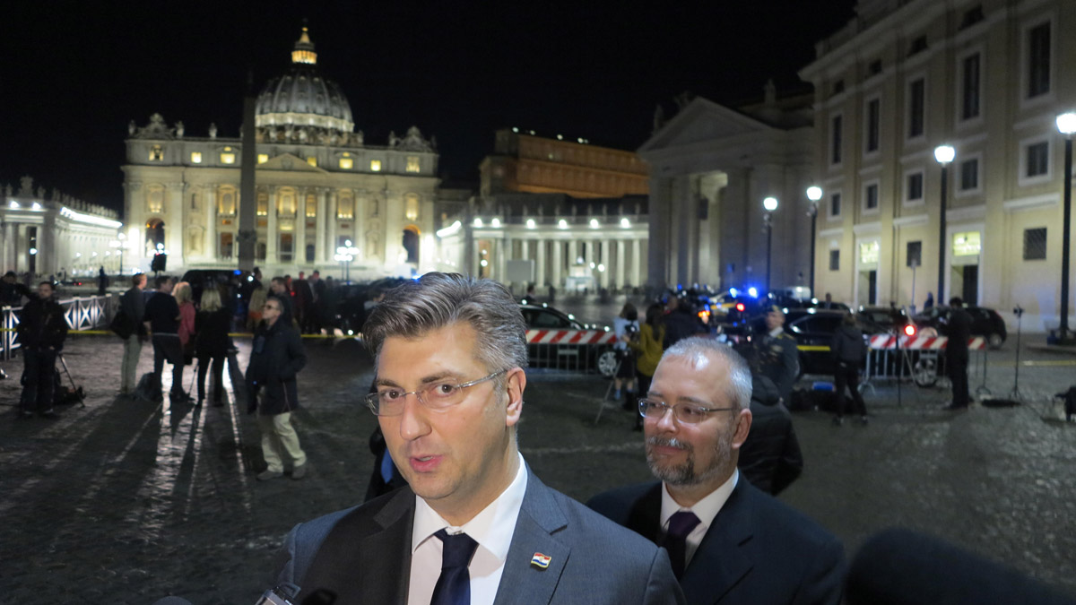 Plenković iz Vatikana poručio: Maksimalno odgovorno smo pristupili Agrokorovoj situaciji