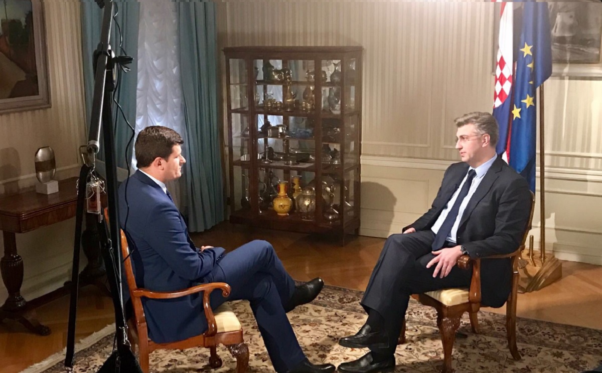 Plenković: Hrvatska država mora imati utjecaja u INA-i i HEP-u