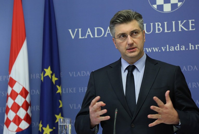 Plenković nahvalio sto dana vlade pa se raspričao o Agrokoru, ustašama, partizanima i Ini