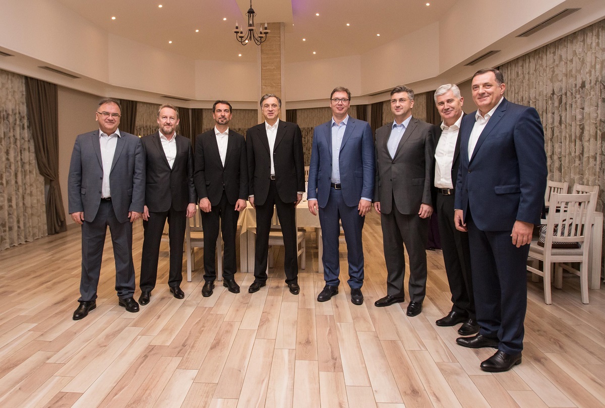 Plenković sjeo s Vučićem: Nije susret nego "neformalna večera"