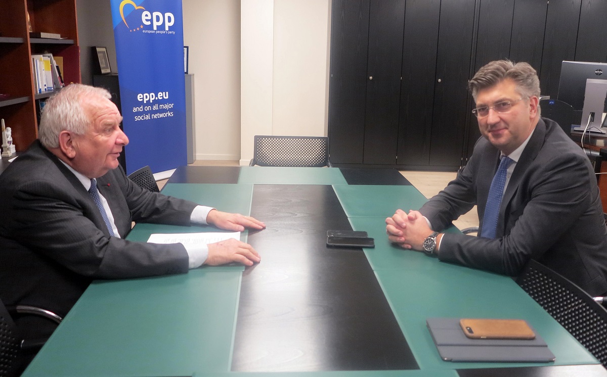 Plenković komentirao zašto nije došao na večeru s Vučićem i Kolindom