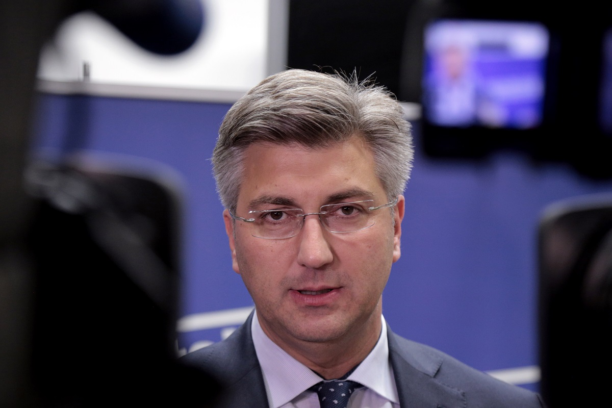 Plenković odgovorio Vulinu: "Nikakav građanski rat, branitelji su Hrvatsku obranili od agresije"
