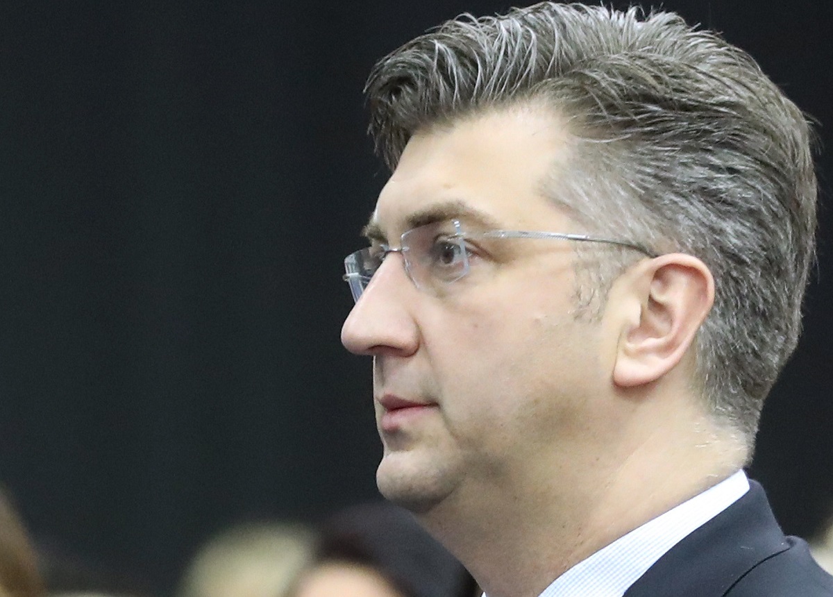 Na pitanje o poskupljenju plina Plenković drobio o "maksimalnim naporima vlade"