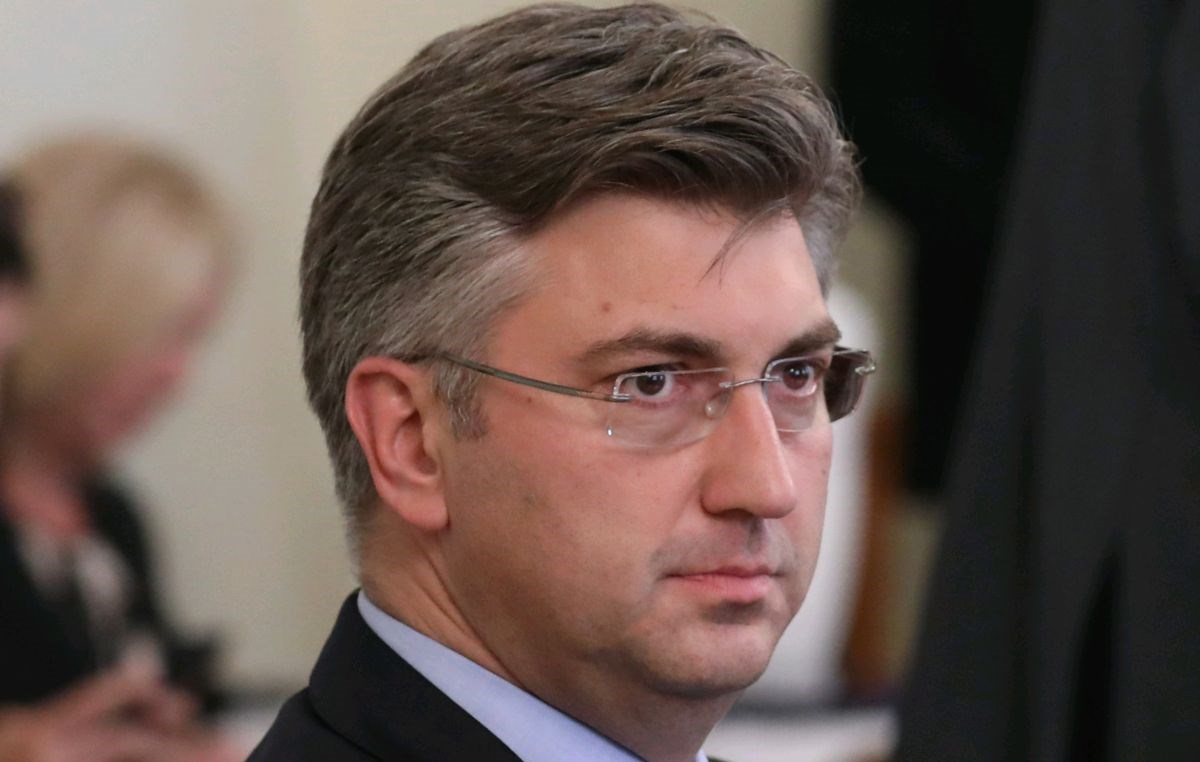 Plenković o požarima, napadu na Mamića i porezu na nekretnine