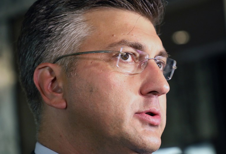 Plenković: Agrokor nije predao izvore vode, ali je morao dati jamstvo za kredit
