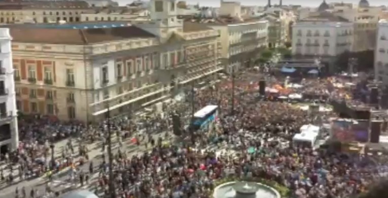 Tisuće Španjolaca na ulicama Madrida tražilo odlazak konzervativaca s vlasti