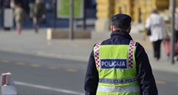 Policajac u Novalji turista prevario za 500 kuna