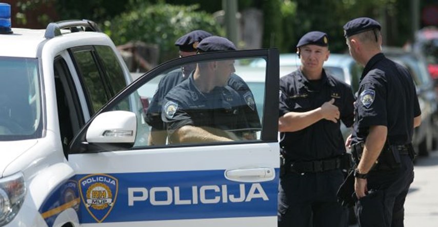 Policija u lovu na krijumčare oružjem i eksplozivom: Uhićeno osam Hrvata