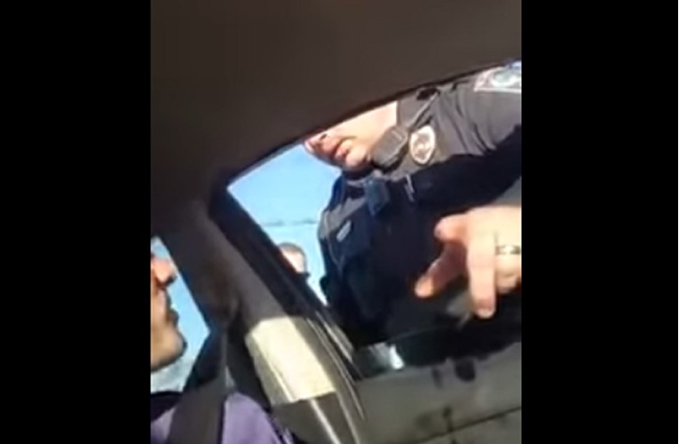 VIDEO Policajac vozaču Ubera izmišljao zakone, nije imao pojma da priča - s odvjetnikom