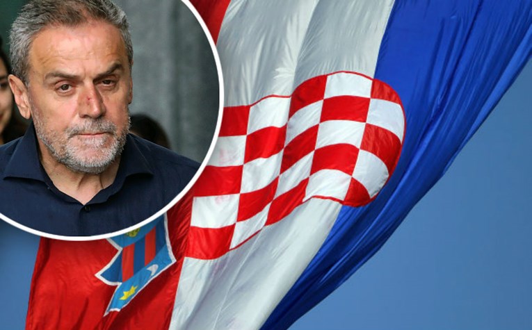 Bandić traži firmu koja će za četiri milijuna kuna dizati i spuštati zastave u Gradu Zagrebu