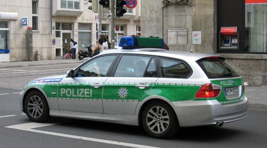 Hrvat u Njemačkoj nakon svađe davio pa nožem ubo bivšu ženu