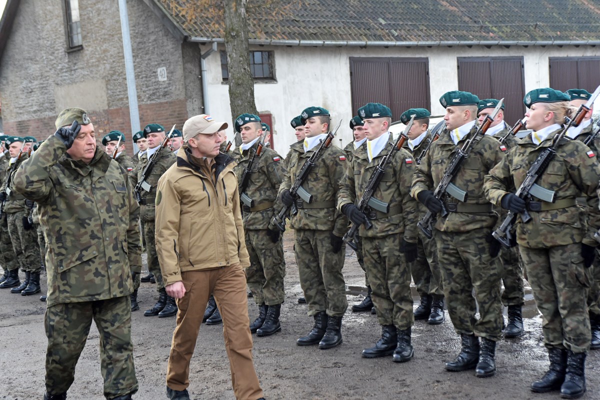 Krstičević i Šundov posjetili hrvatske vojnike u Poljskoj