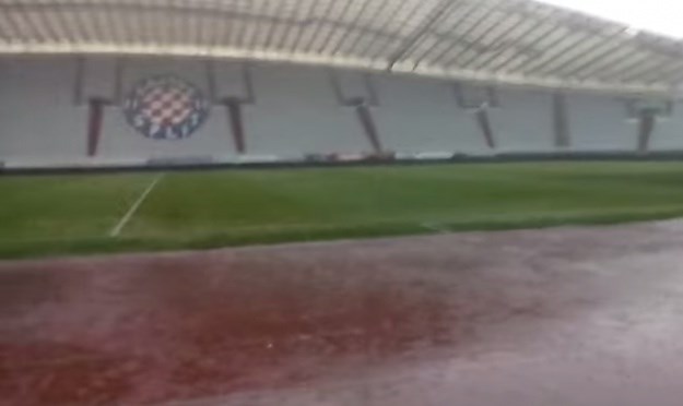 Nevrijeme u Splitu uoči utakmice Hajduka i Kopera