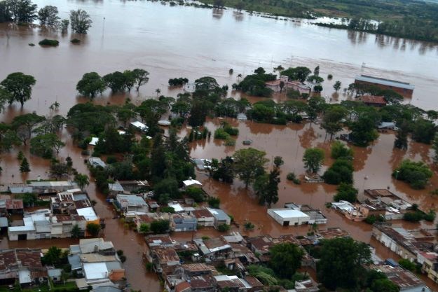 U poplavama u Teksasu poginulo 12 ljudi