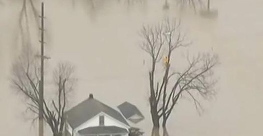 Najmanje 13 ljudi poginulo u poplavama u Missouriju