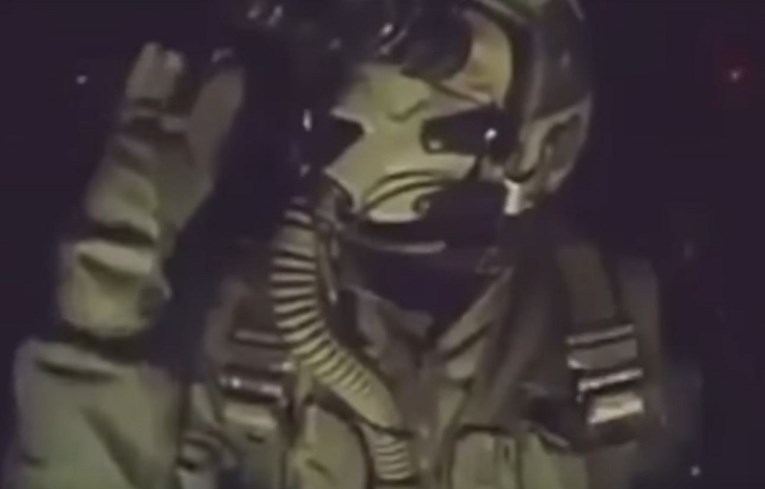 VIDEO Internet se zgražava nad potezom koji je vojni pilot napravio nakon bombardiranja ISIS-a
