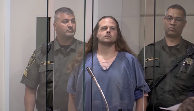 Napadač iz Portlanda pred sudom: "Vi to zovete terorizmom, ja to zovem domoljubljem"