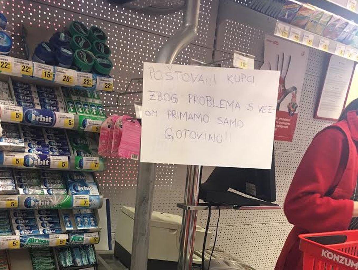 Čitatelj nam je poslao sliku iz Konzuma, funkcionira li tamo išta?
