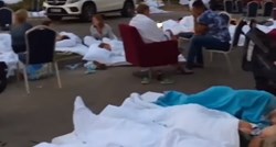 VIDEO Turisti i stanovnici Turske prisiljeni spavati na otvorenom nakon smrtonosnog potresa