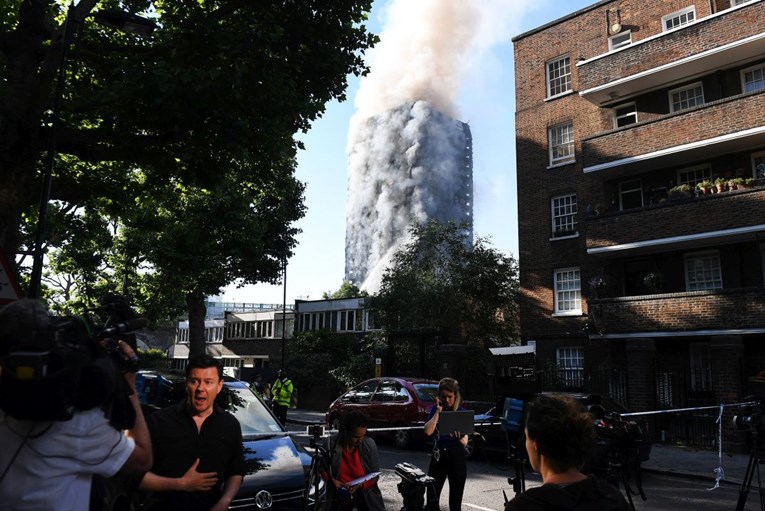 Policija o požaru u Londonu: "Broj žrtava popeo se na 30, neke nikada nećemo moći identificirati"