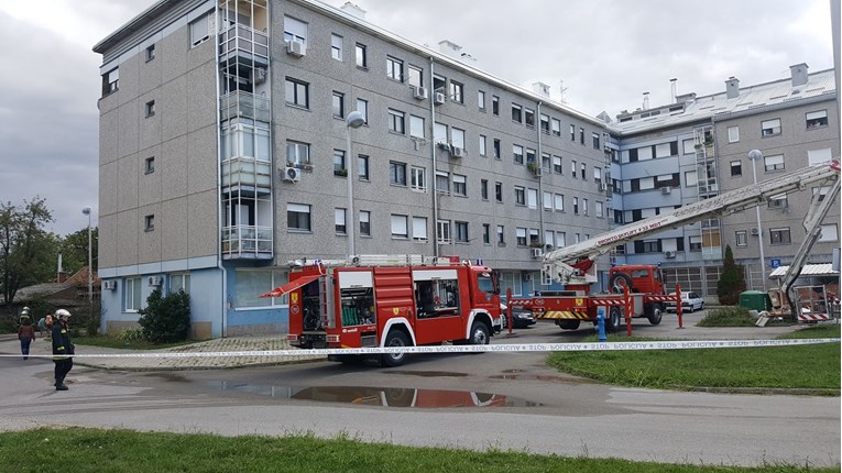 Planuo požar na zgradi u Zagrebu, vatrogasci na terenu