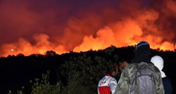 Šire se požari u Crnoj Gori: Vatra prijeti kućama i Njegoševom mauzoleju na Lovćenu